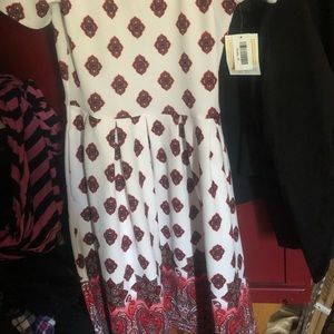 LuLaRoe Amelia